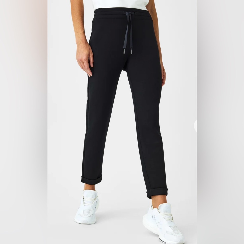 Spanx AirEssentials Tapered Pants - Black - Size Large